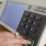 Militares na política, moderação de campanhas, voto impresso: entenda impasses na votação do novo Código Eleitoral