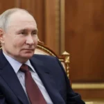 Vladimir Putin, conversou com o papa Leão XIV no primeiro contato com o novo líder da Igreja Católica