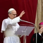 Papa condena sistema econômico que marginaliza os pobres em missa inaugural