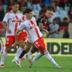 Lesões e sorteios forçam Inter a mudar planos e agir na emergência