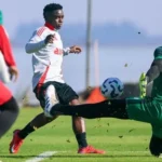 Retorno de lesionados anima comissão técnica e dá novas alternativas para o Inter