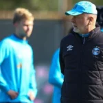 Mano Menezes prepara equipe do Grêmio para a Recopa Gaúcha