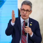 Sem vice definido, Partido Novo confirma Romeu Zema como candidato à Presidência da República