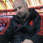 Faixas de protesto marcam véspera de jogo e aumentam pressão no Inter