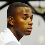 Supremo mantém o ex-jogador Robinho na cadeia