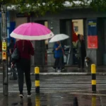 Frente fria avança e provoca chuva em grande parte do RS neste sábado; veja a previsão