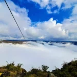 Espetáculo da natureza: “mar de nuvens” encanta turistas em cânion em Cambará do Sul