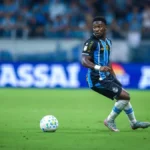 Grêmio é notificado por dívida em relação a Amuzu