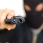 Número de processos envolvendo facções criminosas e milícias cresceu quase 100% em cinco anos no Brasil