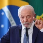 Lula antecipa ida para a França com objetivo de viabilizar encontro com Trump no G7