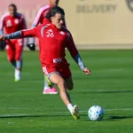 Inter paga salários, mas ainda convive com atraso nos direitos de imagem do elenco