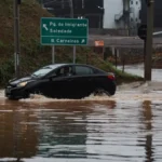 Ao vivo: acompanhe os estragos da chuva no RS